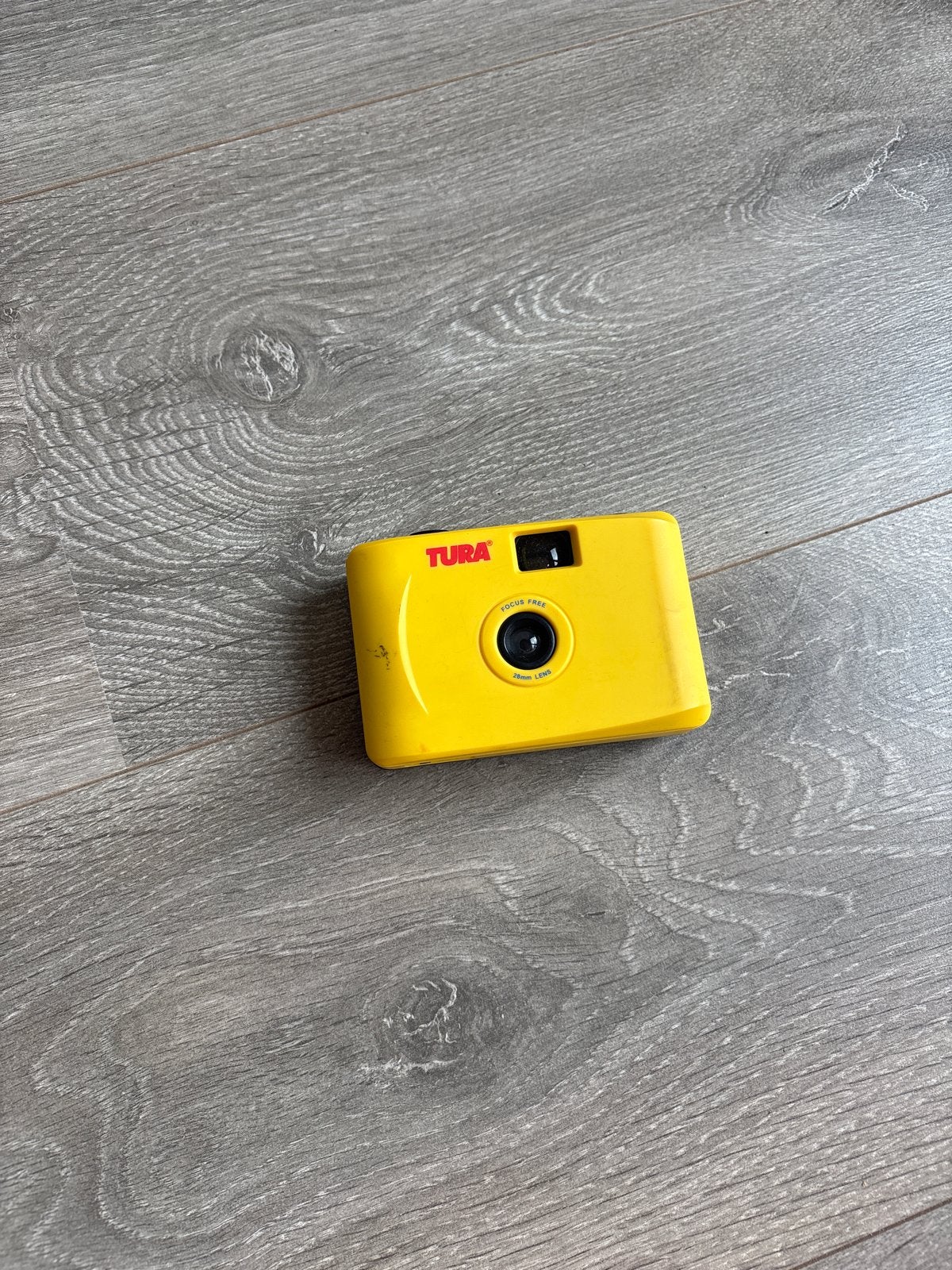 Tura Focus Free Compact Camera - Geel, Ophalen of Verzenden, Gebruikt, Compact, Overige Merken