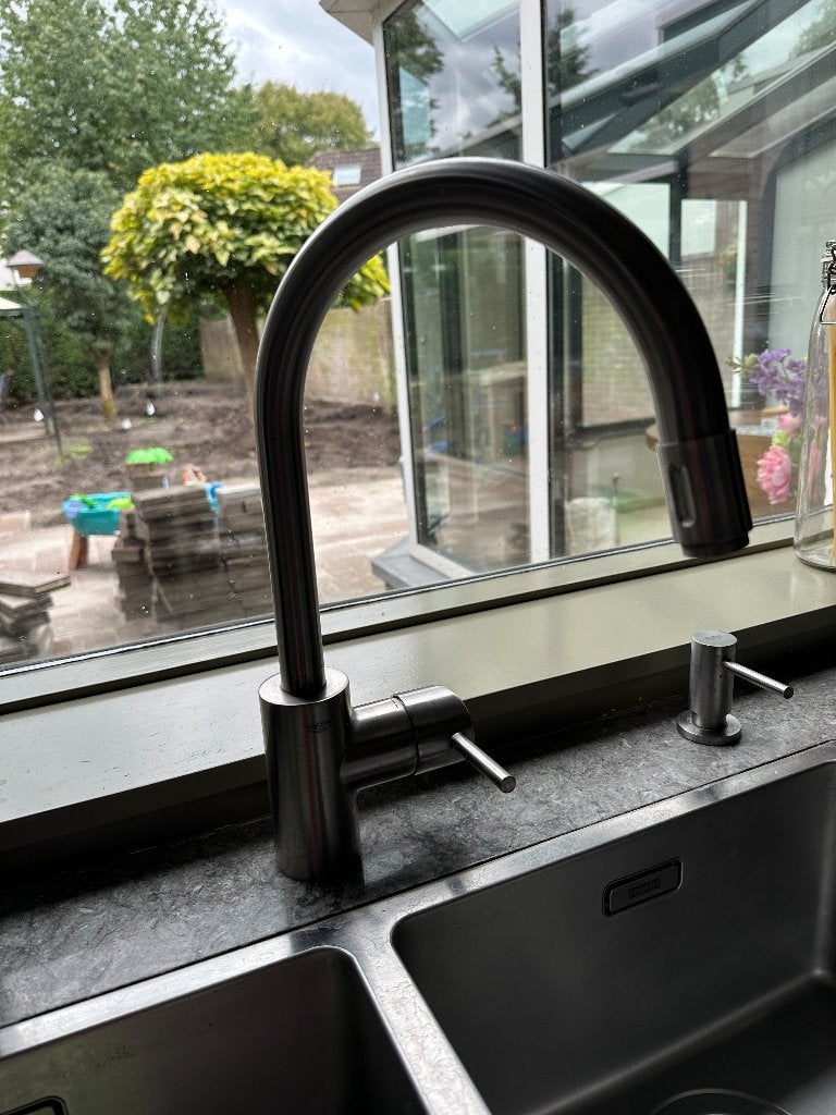 Grohe kraan uittrekbaar, Doe-het-zelf en Verbouw, Ophalen, Zo goed als nieuw, Chroom, Kraan