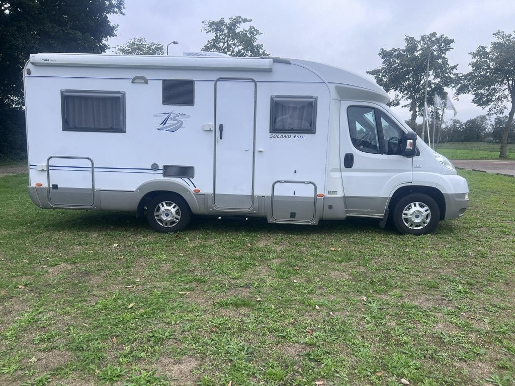 Bürstner Solano T 615, Ringverwarming, Fiat, 6 tot 7 meter, Bedrijf