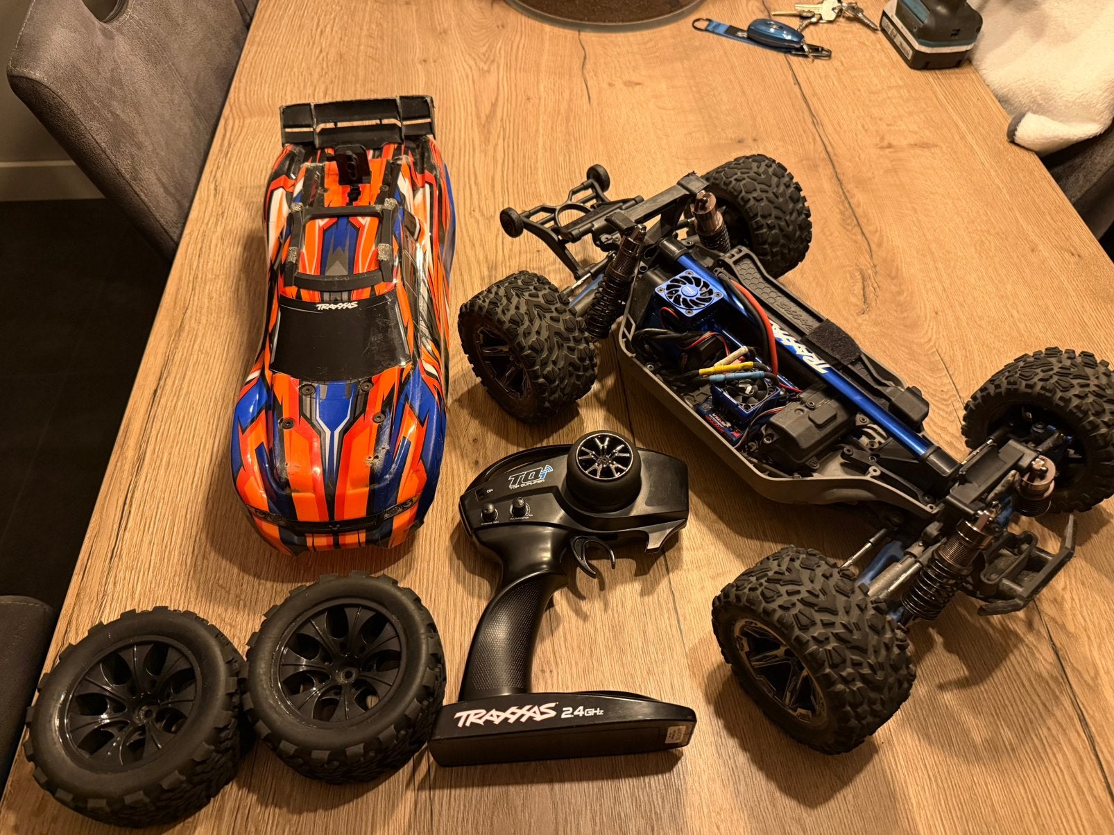 Traxxas Rustler 4x4 VXL + extra’s, Auto offroad, Zo goed als nieuw, Schaal 1:10, Ophalen