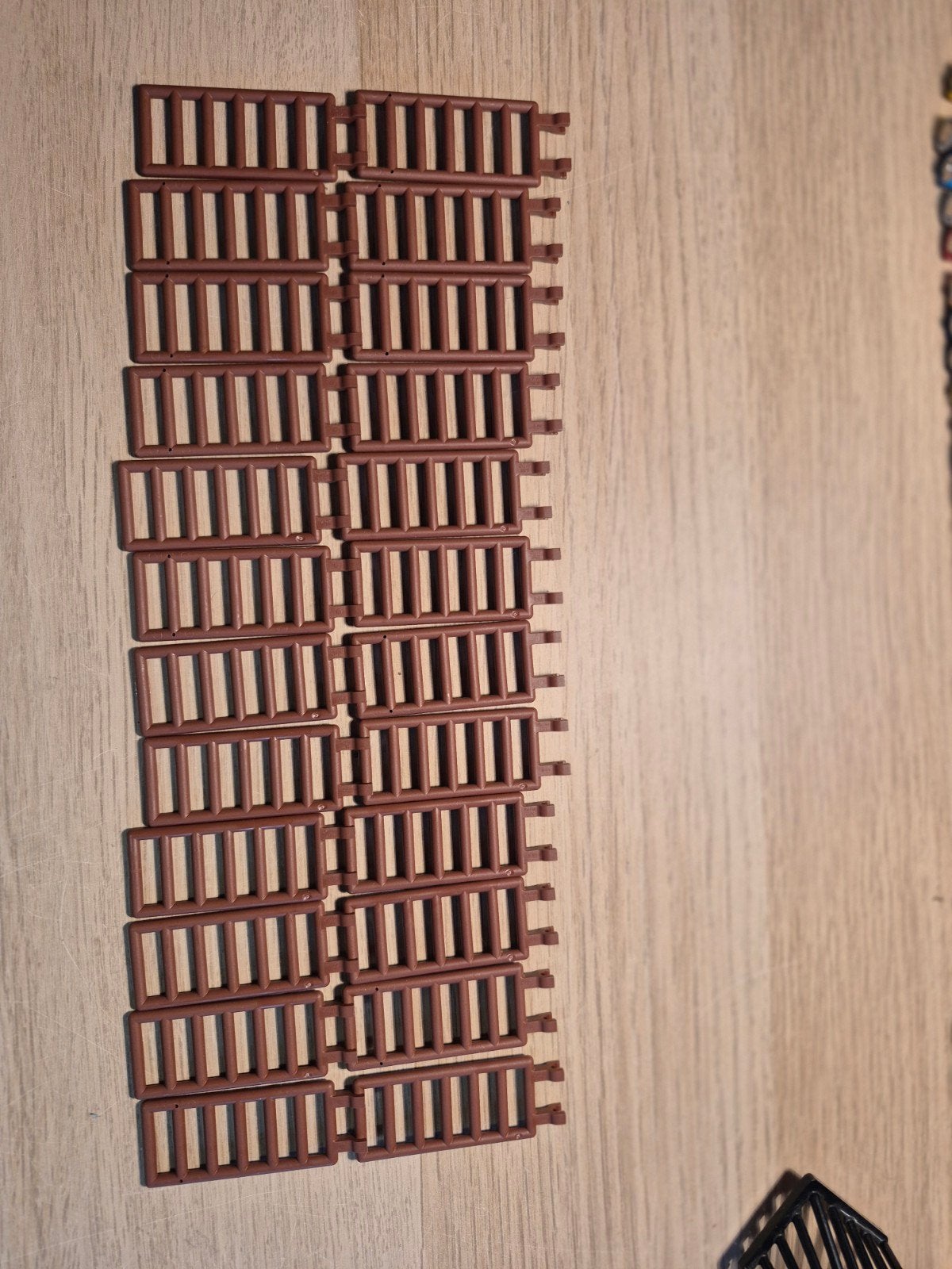 24x LEGO Hekjes Bruin 7/3- Ook te gebruiken als trap, Ophalen of Verzenden