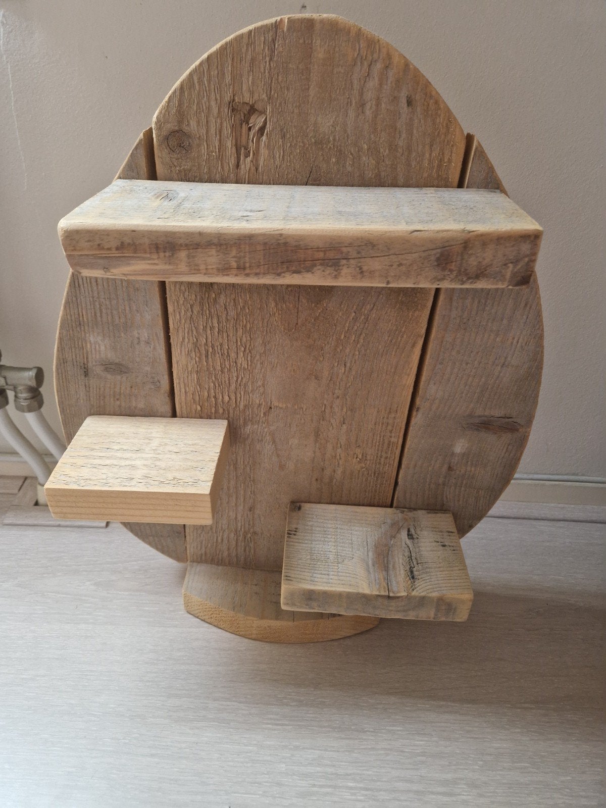 Houten paasei ter decoratie, Ophalen, Bruin, Zo goed als nieuw, Overige vormen