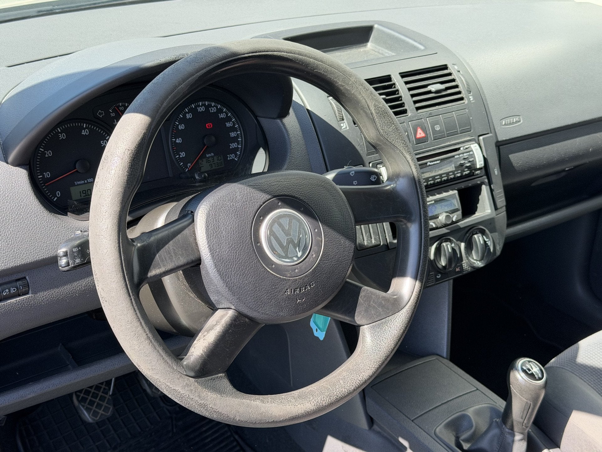 Volkswagen Polo 1.6-16V Comfortline | LEES TEKST | Airco | C, Auto's, Voorwielaandrijving, Stof, Gebruikt, Zwart
