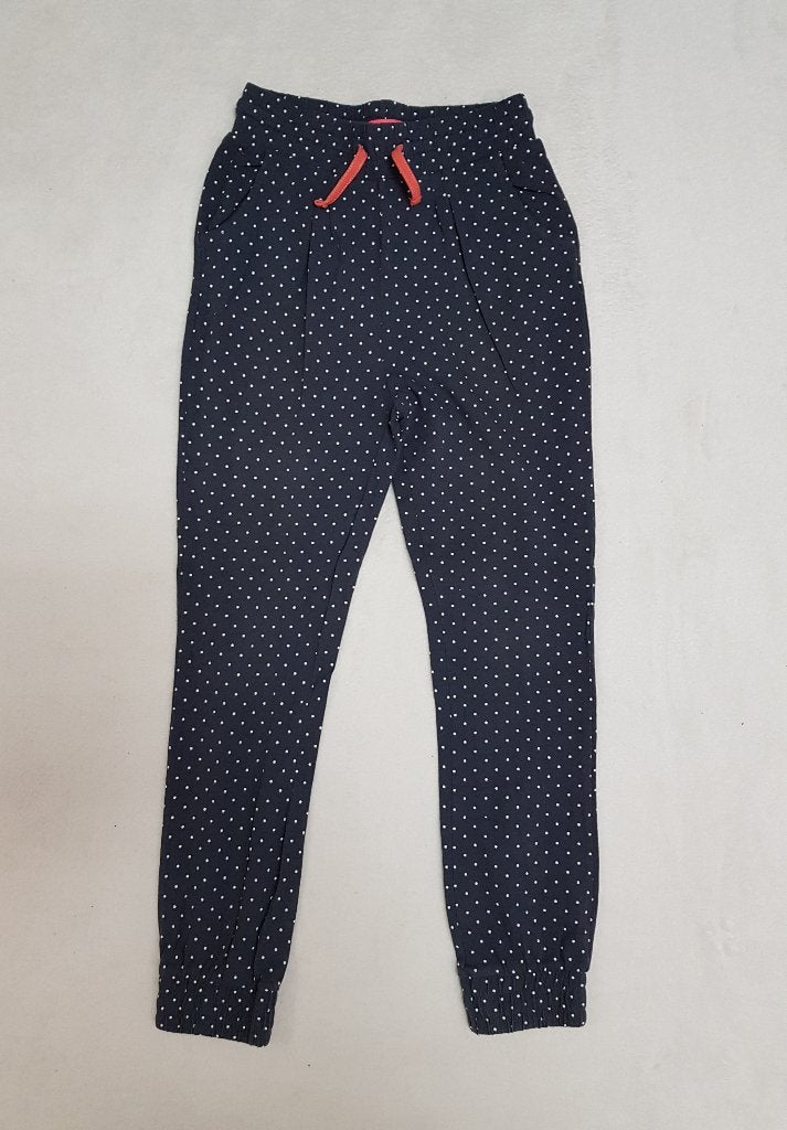 Geweldige Hema pant met stippen mt 134/140. Nieuwstaat!, Kinderen en Baby's, Kinderkleding | Maat 134, Broek, Zo goed als nieuw