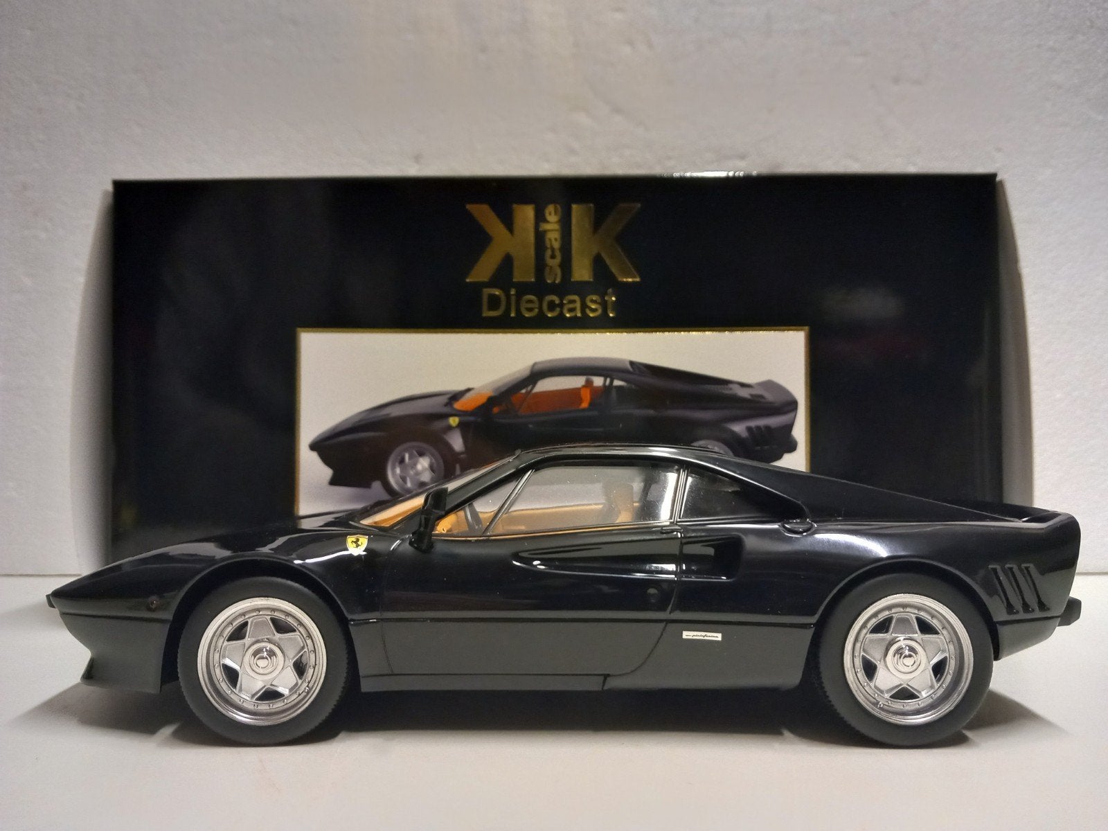 Ferrari 288 GTO zwart Limited Edition KK 1:18 KRD, Hobby en Vrije tijd, Modelauto's | 1:18, Ophalen of Verzenden, Zo goed als nieuw