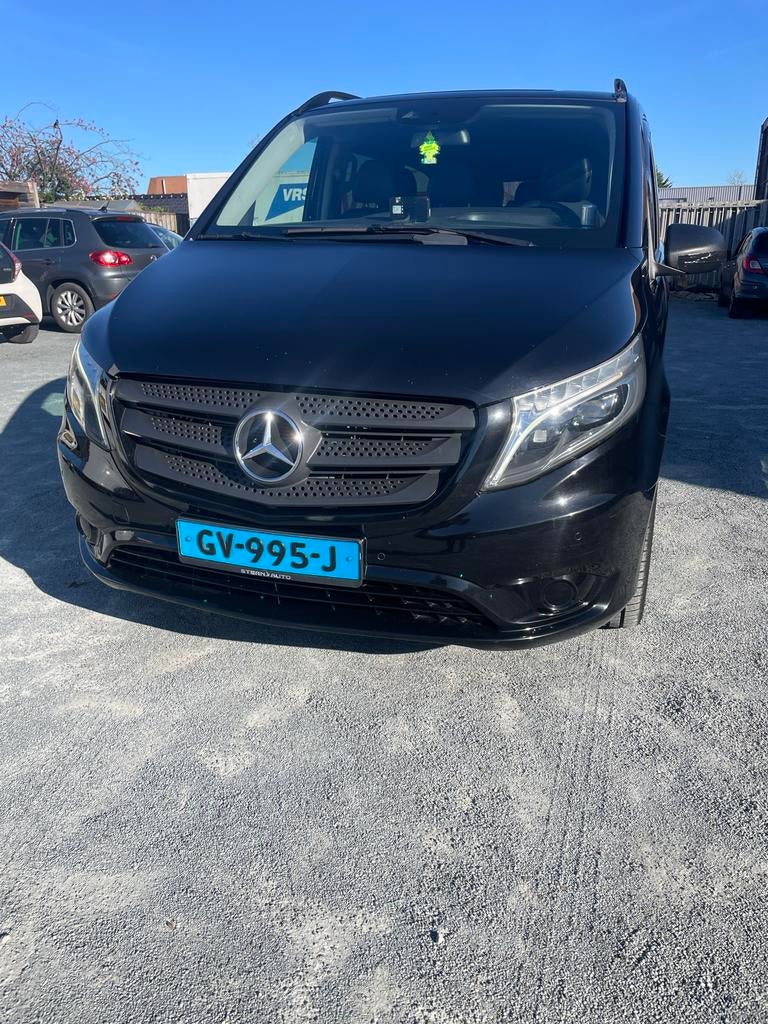Mercedes-Benz Vito 2.2 119 CDI XL Tourer AUT 2015 Zwart, Auto's, Automaat, 2000 kg, Zwart, Diesel