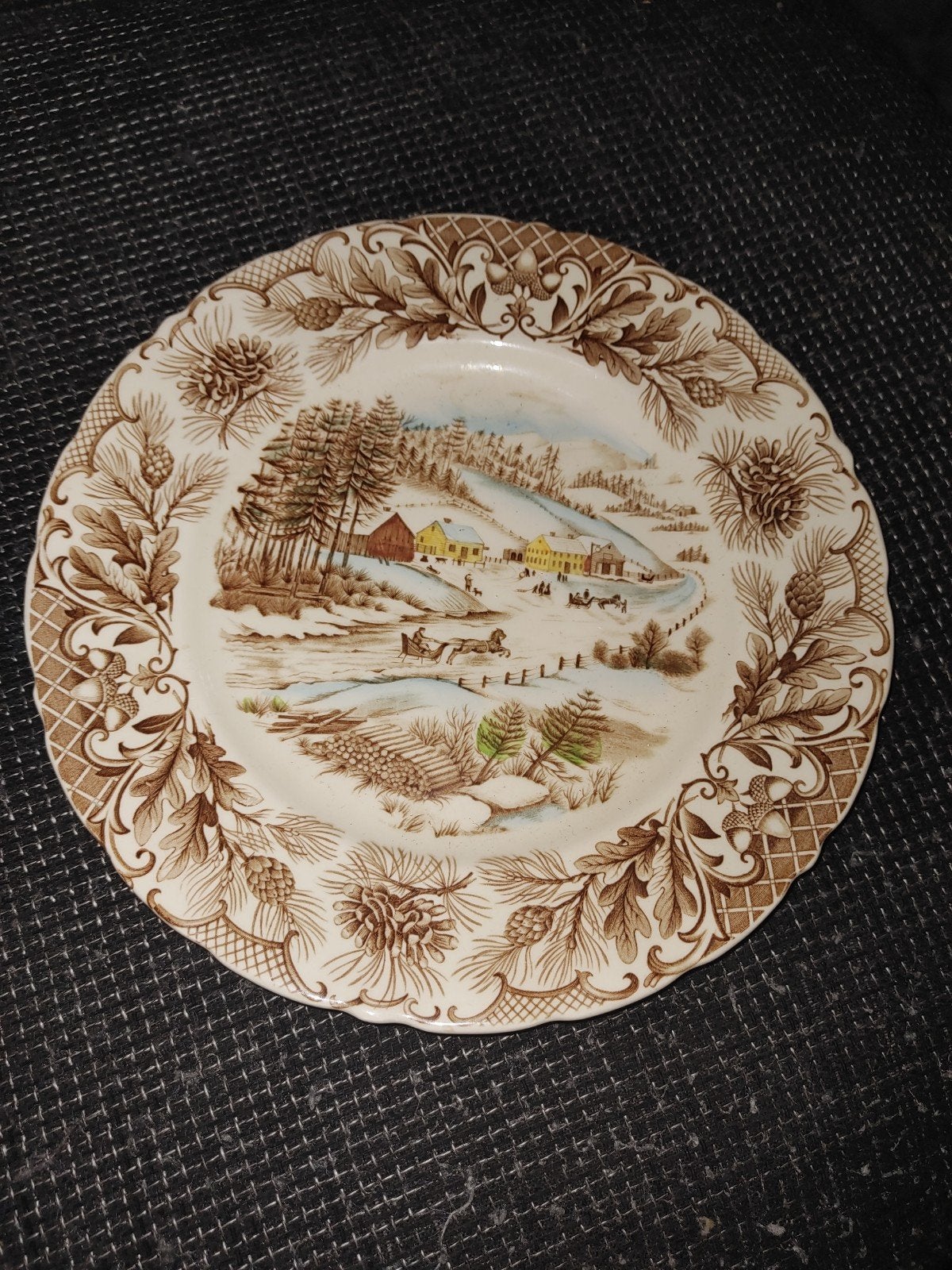 Vintage Johnson Bros "Winter Holiday" bord, Ophalen of Verzenden