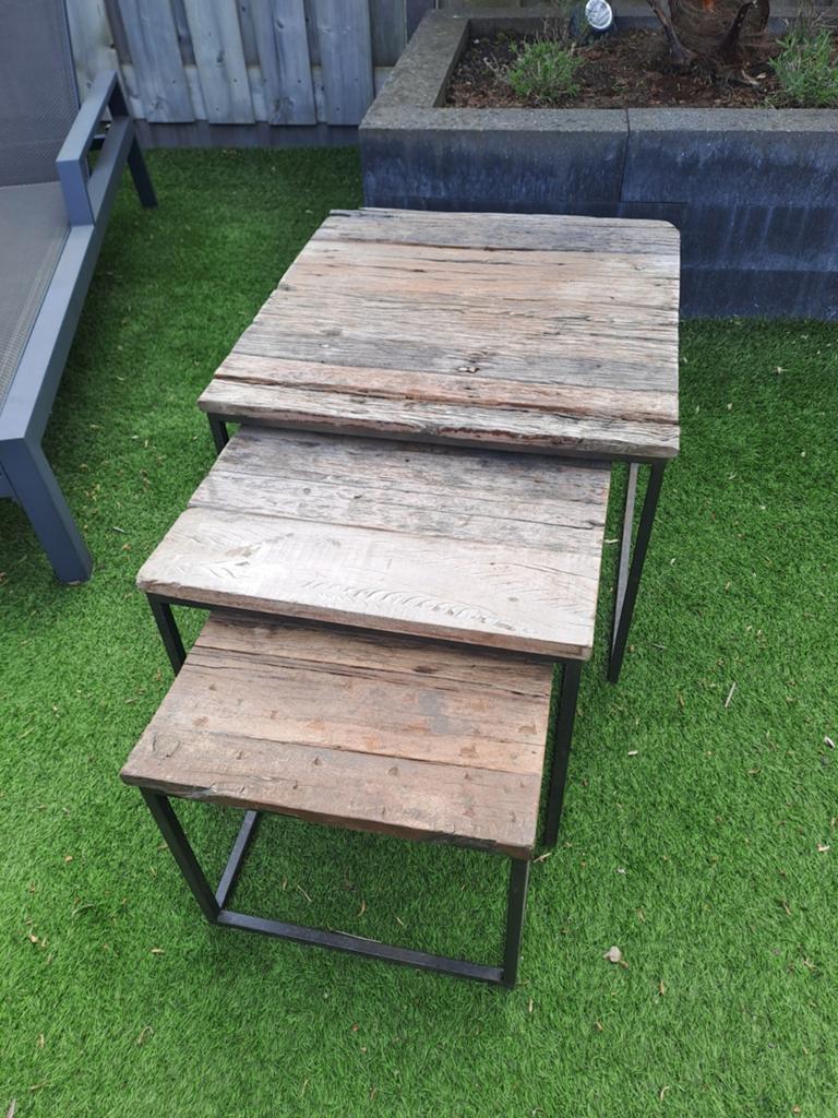 Driftwood 3 delig tafelset van Pronto wonen, Gebruikt, Vierkant, 55 tot 75 cm, Hout