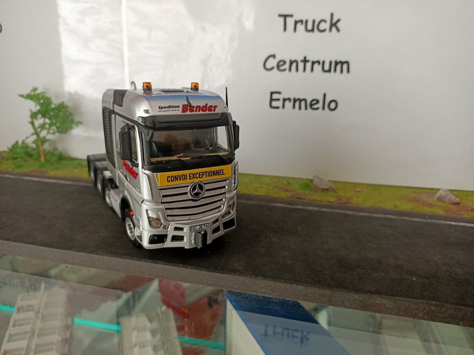 Bender Duitse transportbedrijf Mercedes Benz Actros 8x4
Zijn, Ophalen of Verzenden, Nieuw, Bus of Vrachtwagen, Tekno