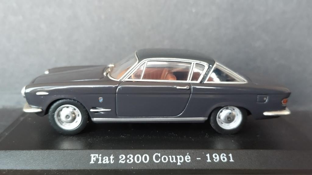 Fiat 2300 Coupe 1:43 Starline Pol, Hobby en Vrije tijd, Modelauto's | 1:43, Overige merken, Starline Models, Italy, Nieuw