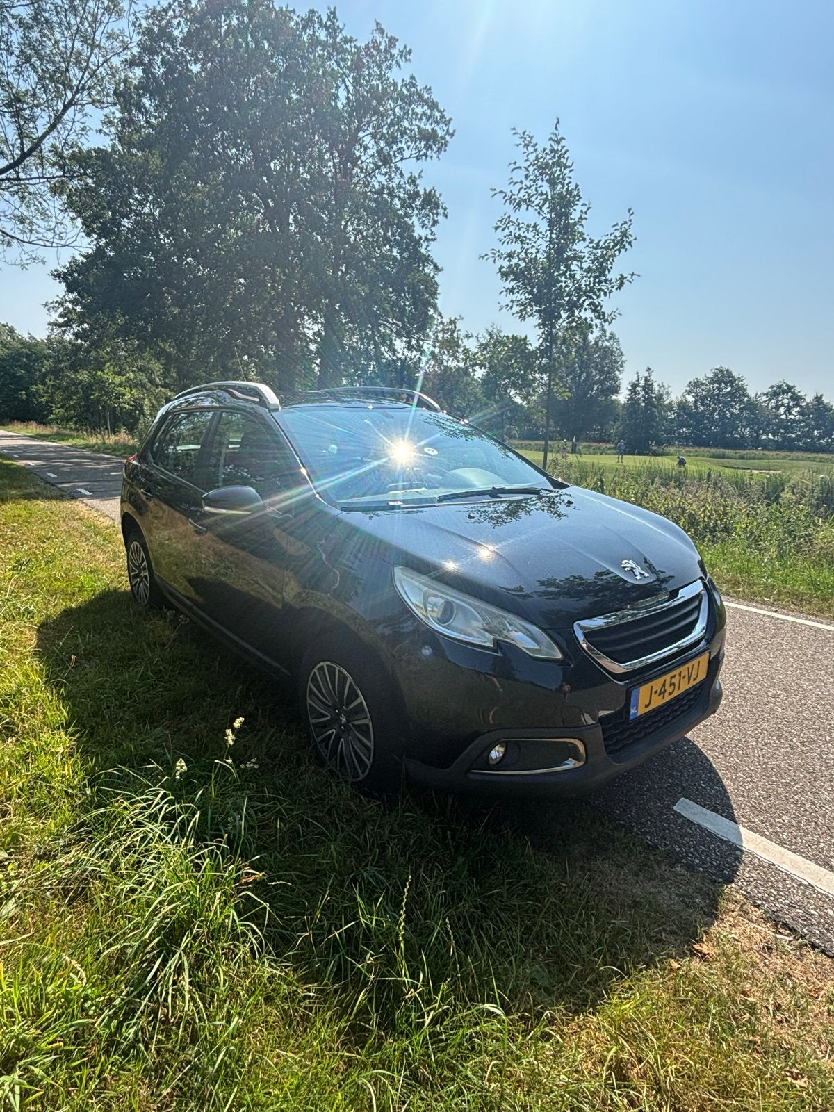 Peugeot 2008 1.2 VTI 60KW/82PK 2014 Zwart, Auto's, Voorwielaandrijving, Stof, 40 €/maand, Zwart