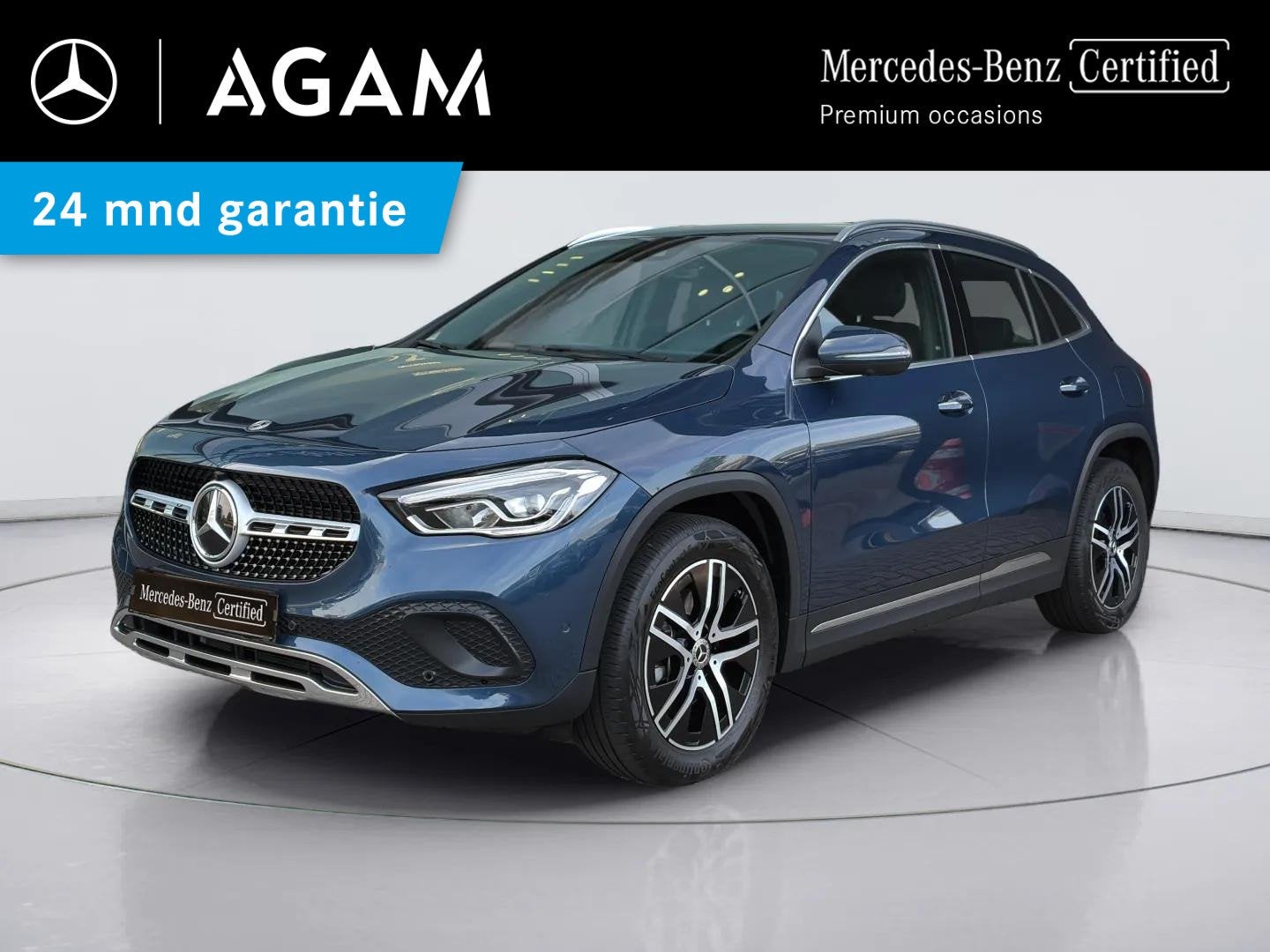 Mercedes-Benz GLA 200 Luxury Line, Stof, 4 cilinders, Blauw, 163 pk
