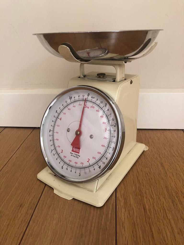 Weegschaal analoog (HEMA), Witgoed en Apparatuur, Weegschalen, Minder dan 10 kg, Keukenweegschaal, Ophalen of Verzenden, Zo goed als nieuw