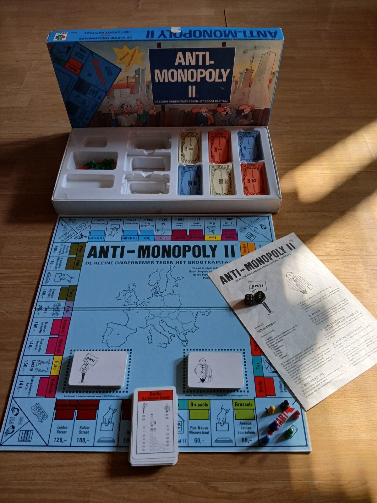 Anti-Monopoly II Bordspel - De Kleine Ondernemer, Drie of vier spelers, Ophalen, Gebruikt, Identity Games