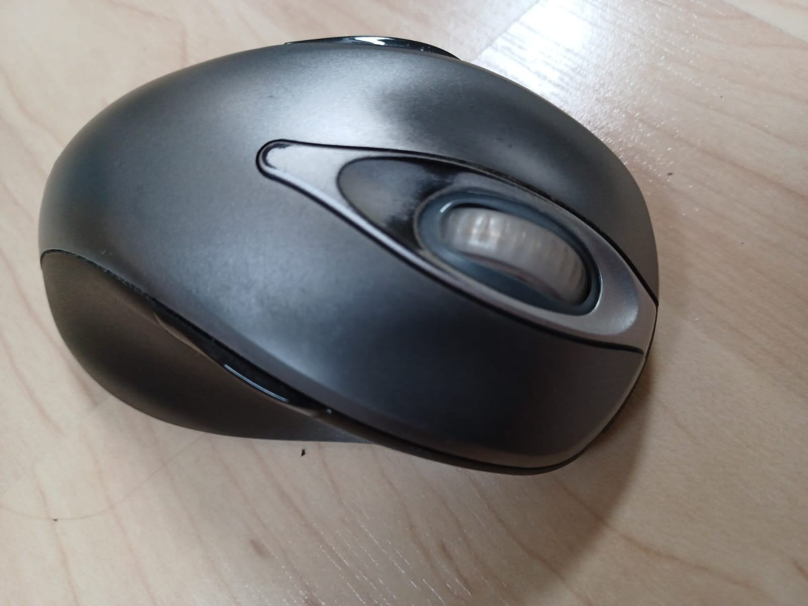 Microsoft Wireless Laser Muis omisc, Computers en Software, Muizen, Rechtshandig, Muis, Gebruikt, Ergonomisch