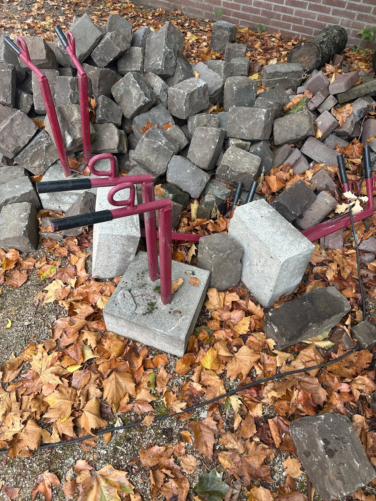 4 stuks gratis: fietsenstalling, Fietsen en Brommers, Ophalen, Gebruikt