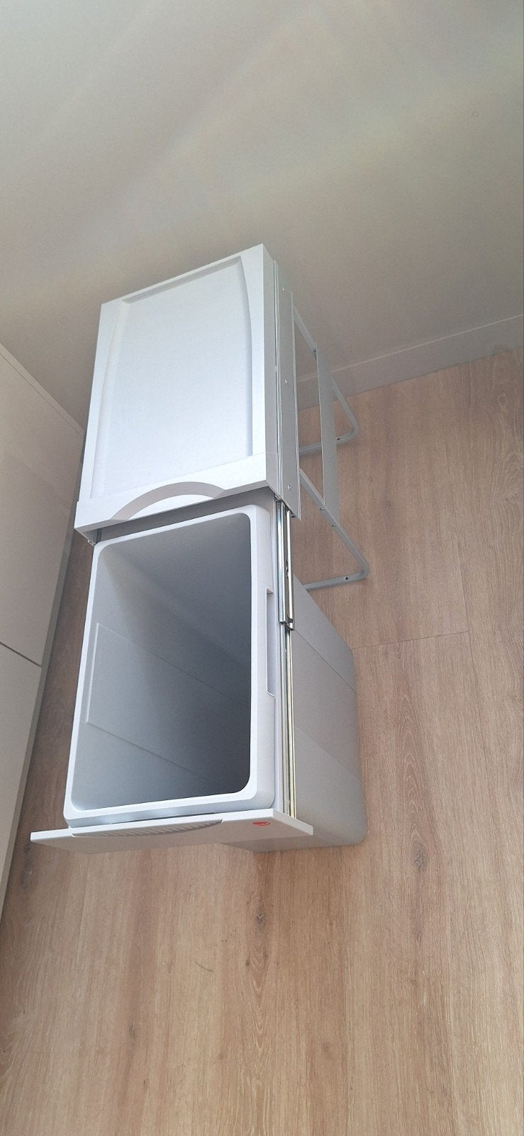 Hailo uitschuifbare afvalemmer / inbouw prullenbak met lade, Ophalen