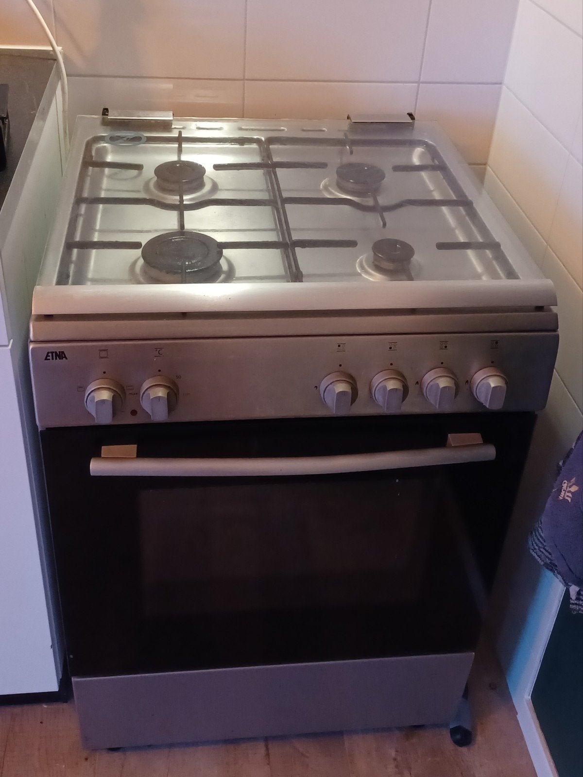 Etna gasfornuis met oven - Vrijstaand, 4 kookzones, Witgoed en Apparatuur, Fornuizen, Ophalen, Gebruikt, Grill, 4 kookzones