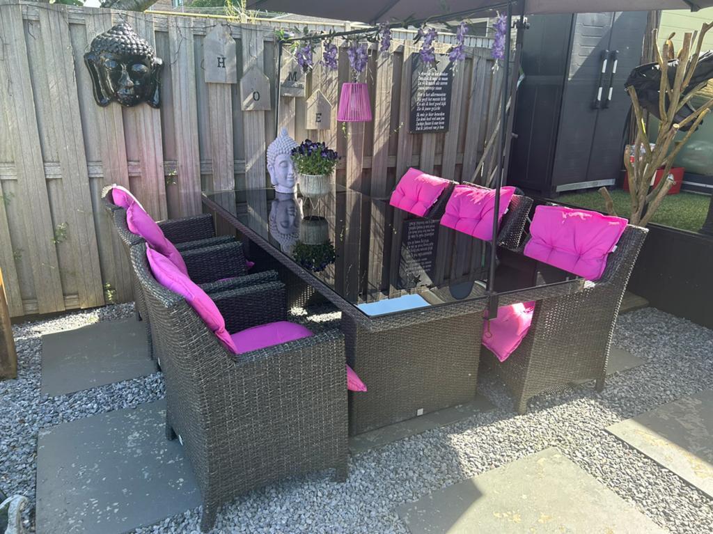 Tuinset. 6 Persoons. Wicker.  230 x 100 cm compleet, Ophalen of Verzenden, Gebruikt, Wicker
