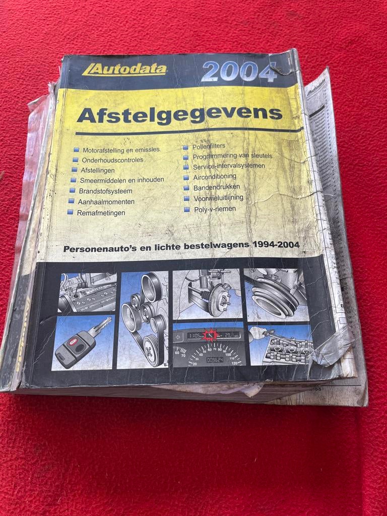 Autodata 2004 Afstelgegevens Personenauto's & Bestelwagens, Ophalen of Verzenden, Gelezen, Algemeen