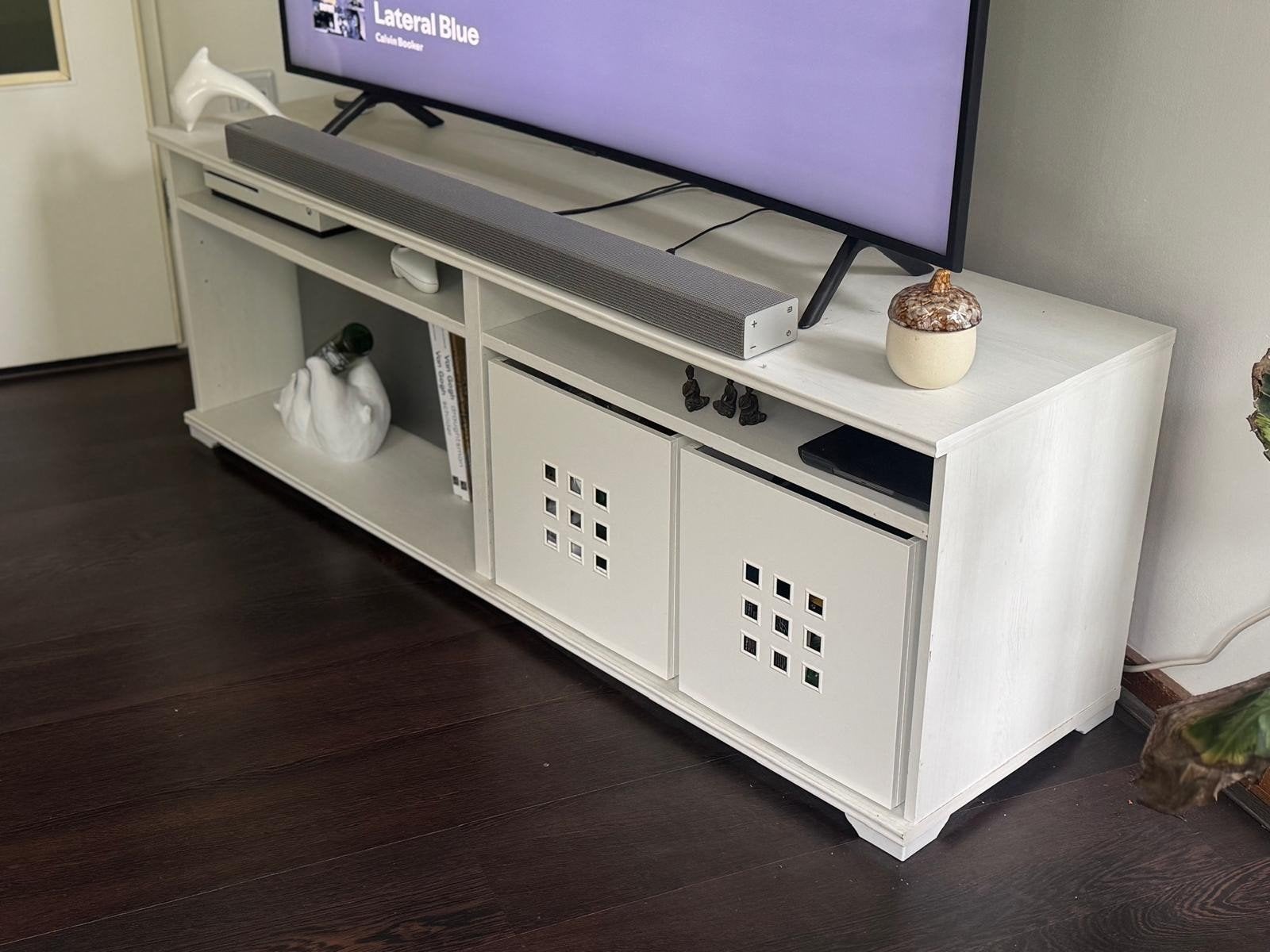 Gratis af te halen: Hoekbank, eettafel, tv-meubel en meer!, 250 tot 300 cm, Gebruikt, 100 tot 125 cm, Hoekbank