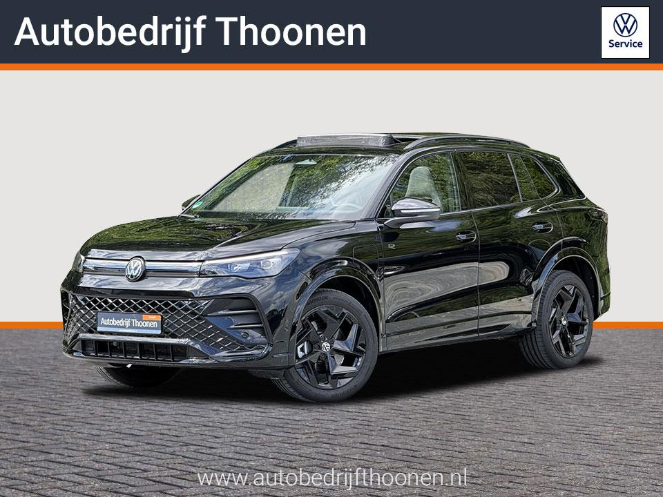 Volkswagen Tiguan 1.5 eHybrid R-Line | Trekhaak | Pano | H&K, Alcantara, Zwart, Bedrijf, SUV of Terreinwagen