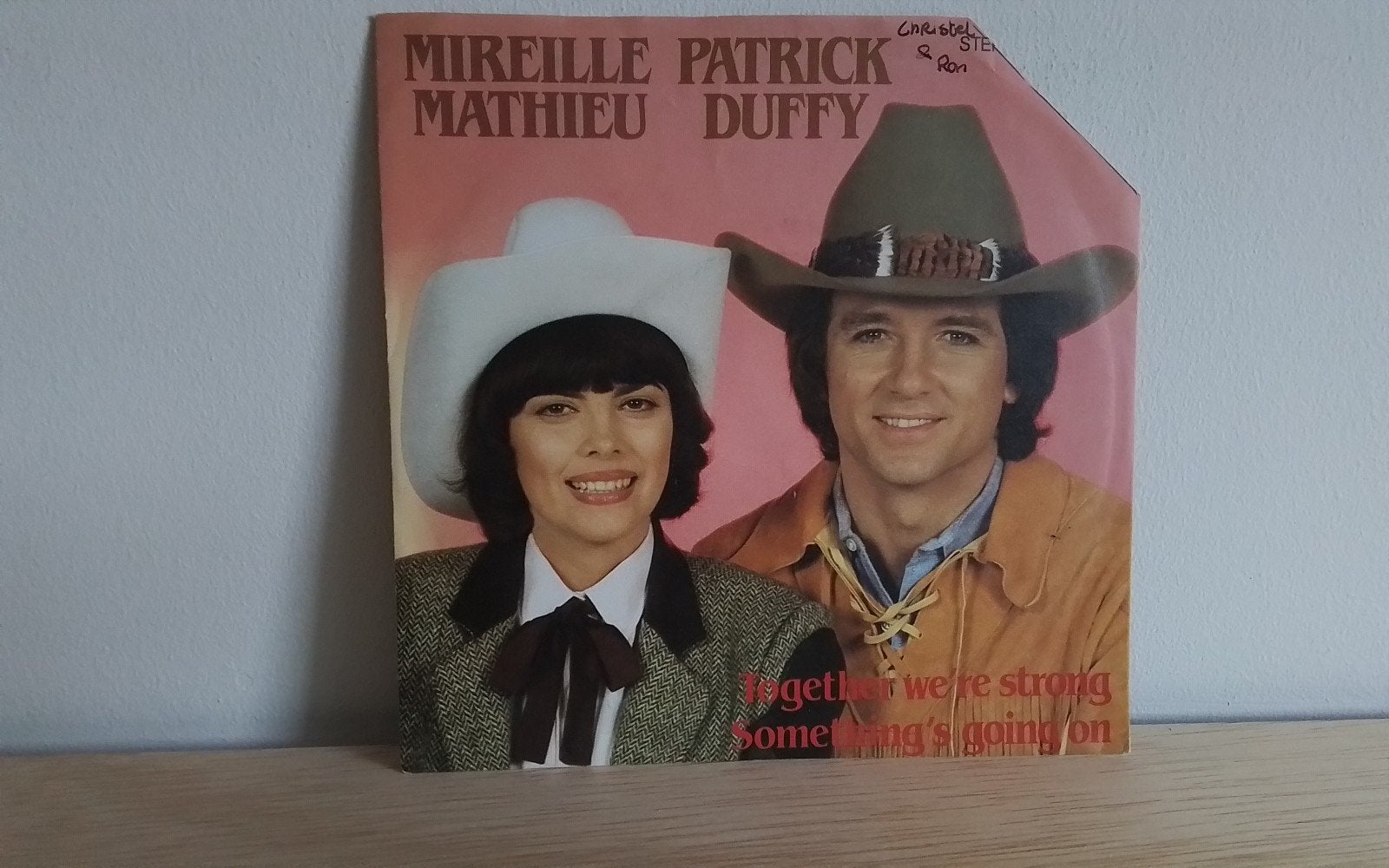 Mireille Mathieu & Patrick Duffy - together we,re strong, Ophalen of Verzenden, Zo goed als nieuw, Pop