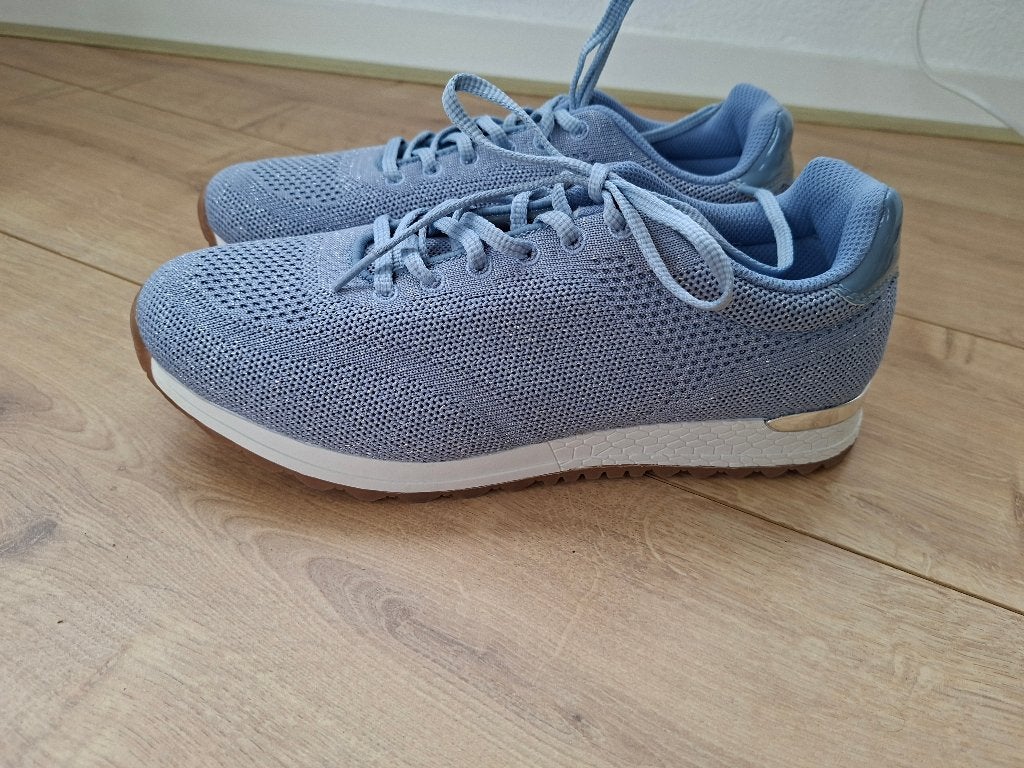 Mooie Hush Puppies sneakers maat 41, Blauw, Nieuw, Ophalen of Verzenden, Sneakers of Gympen