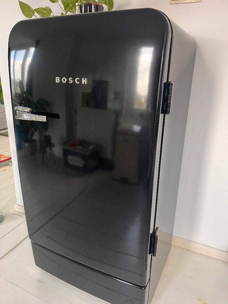 Bosch koelkast zwart – retro design – met vriesvak, Ophalen, 120 tot 140 cm, 200 liter of meer, 60 cm of meer