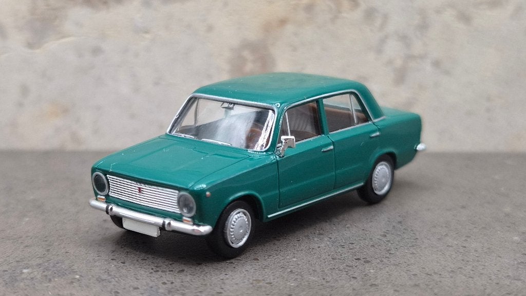 Fiat 124 turkoise/groen, Ophalen of Verzenden, Zo goed als nieuw, Auto, Brekina