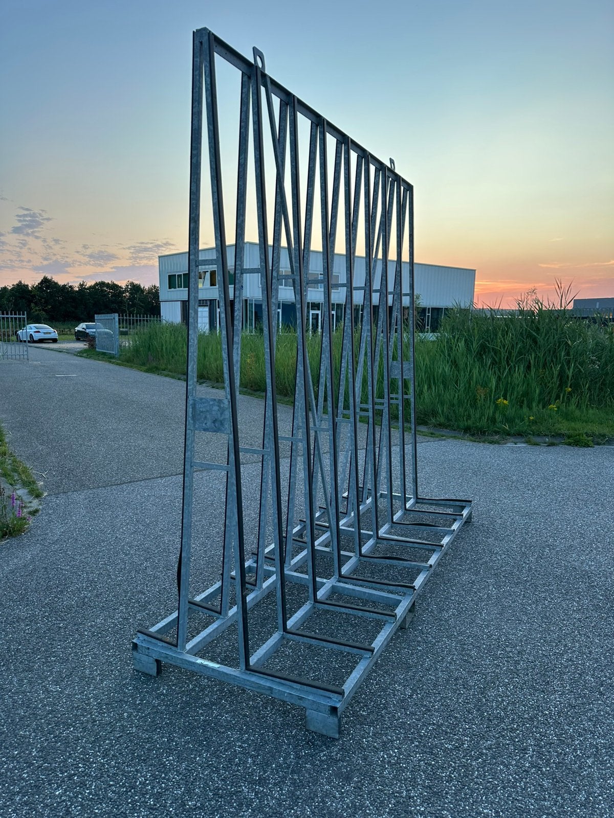 Glasbok kozijnbok glasreateel, Ophalen