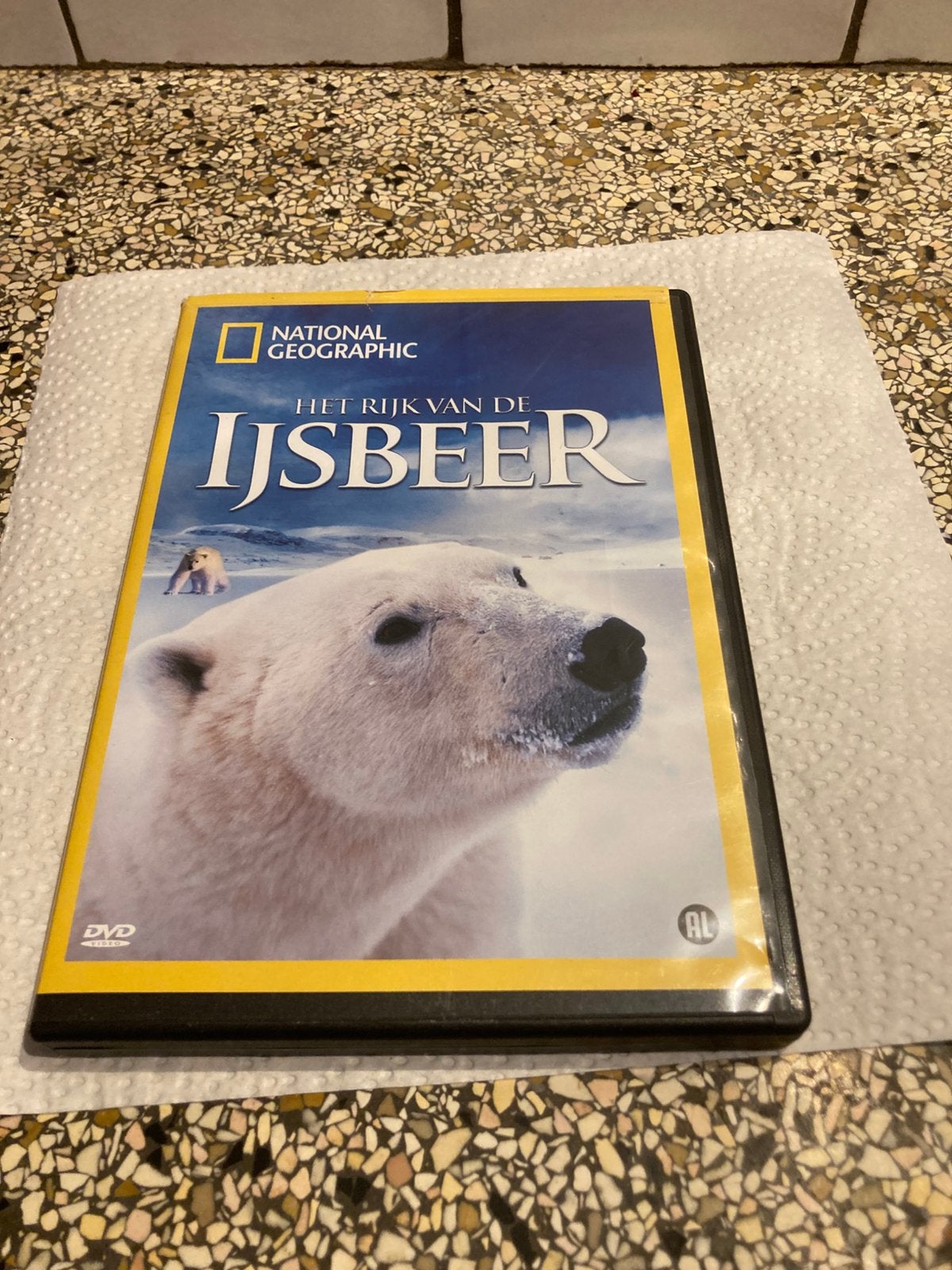 Dvd ijsbeer, Alle leeftijden, Ophalen of Verzenden, Zo goed als nieuw