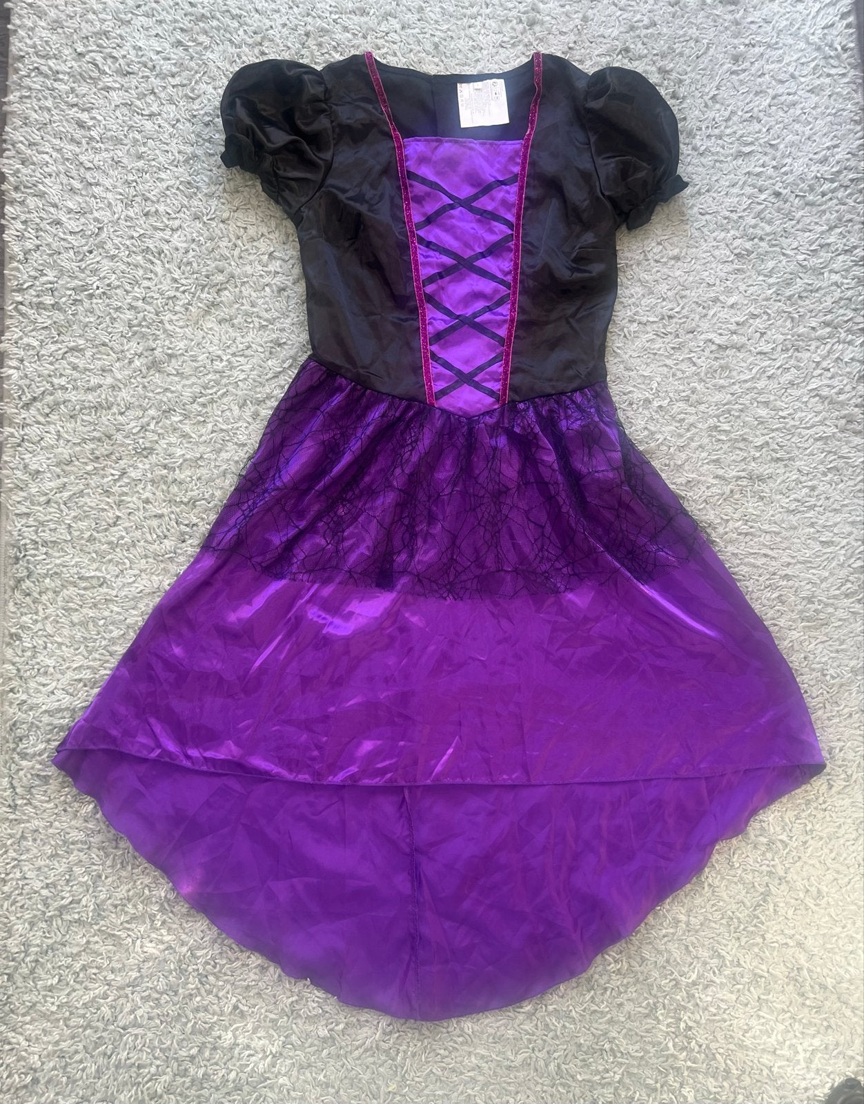 NIEUW, paars/zwarte Halloween heksen jurk, maat L 40/42), Maat 42/44 (L), Nieuw, Ophalen of Verzenden, Halloween