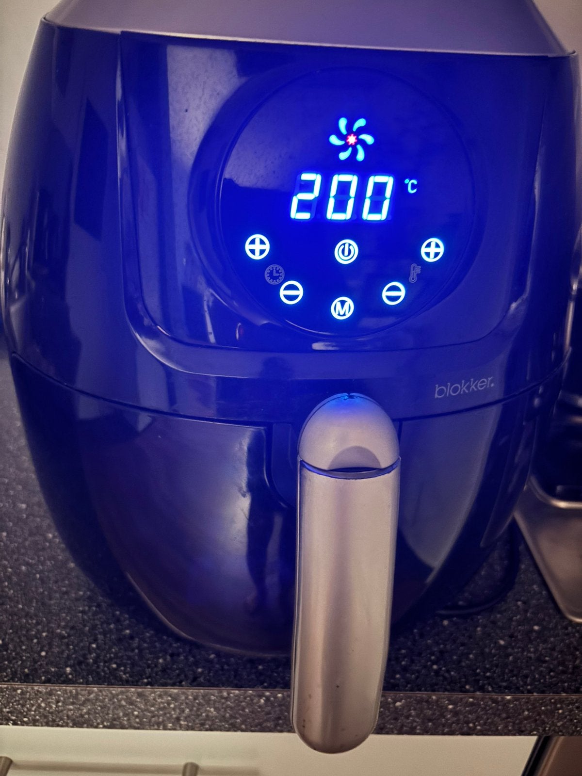 Foto 3 van Airfryer blokker
