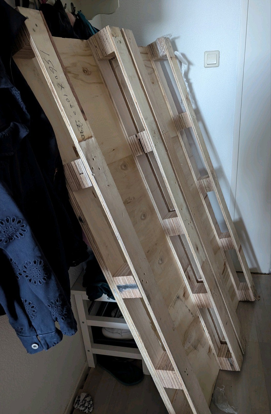 Gratis houten pallet 100x160 cm, Doe-het-zelf en Verbouw, Hout en Planken, Ophalen, Zo goed als nieuw, 50 mm of meer, Pallet
