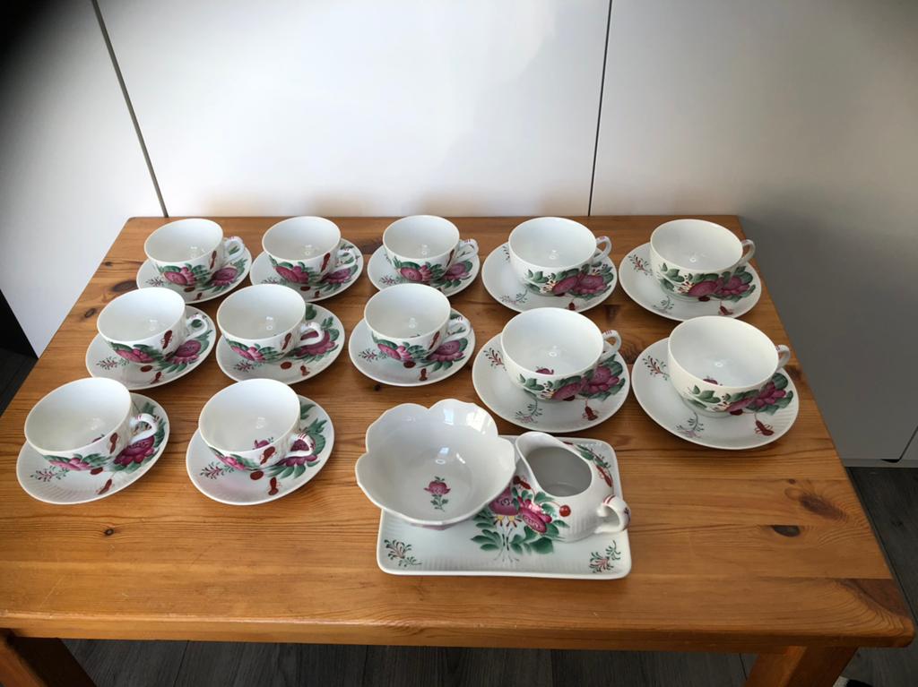 Vintage kopjes August Warnecke porseleinen theeservies, Ophalen