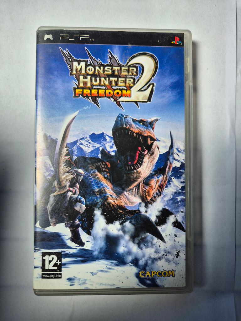 MONSTER HUNTER 2 freedom, Spelcomputers en Games, Games | Sony PlayStation Portable, Gebruikt, 1 speler, Racen en Vliegen, Ophalen of Verzenden