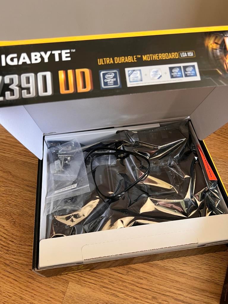 Onderdelen game pc, Computers en Software, Videokaarten, Gebruikt, Ophalen of Verzenden, GDDR4, Nvidia