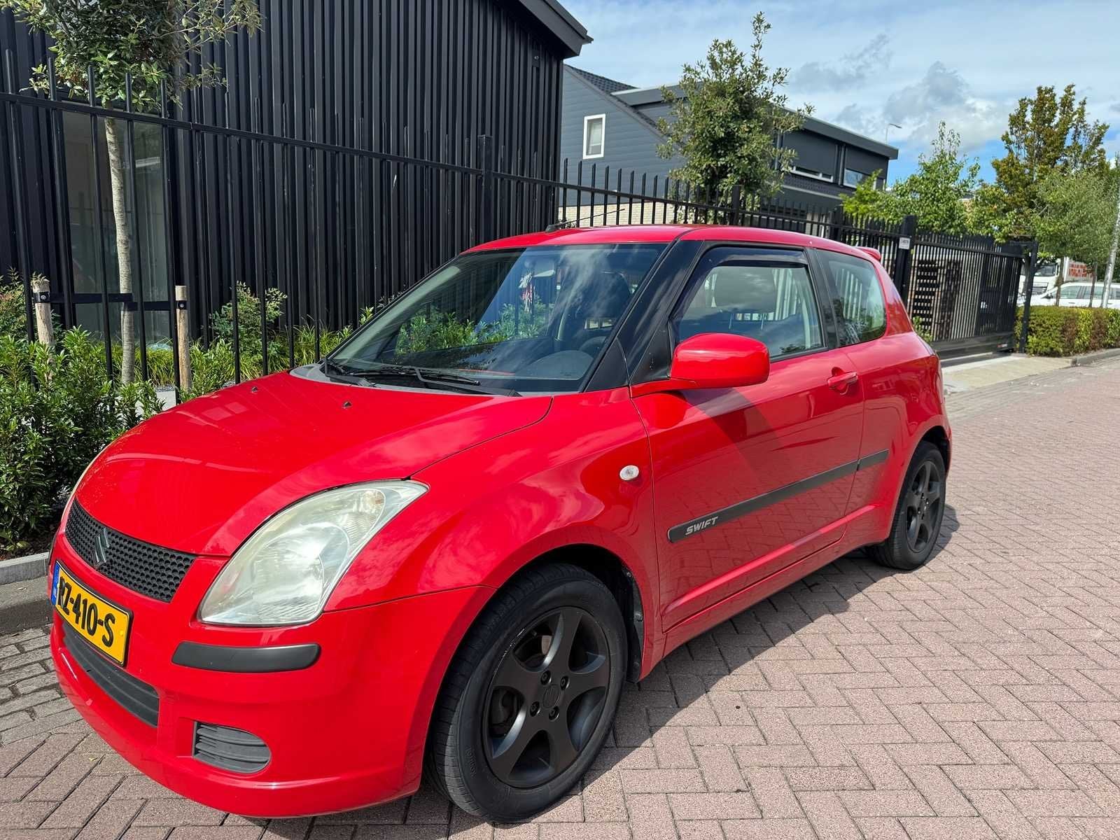 Suzuki Swift 1.3 GLS RZ-410-S, Auto's, Gebruikt, 31 €/maand, Swift, Bedrijf