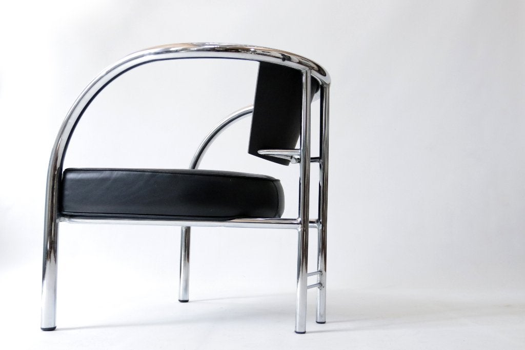Italiaanse Jaren 80 Fauteuil Chroomstaal Zwart Leer, Huis en Inrichting, Fauteuils, Ophalen, Gebruikt, Minder dan 75 cm, Jaren 80 design