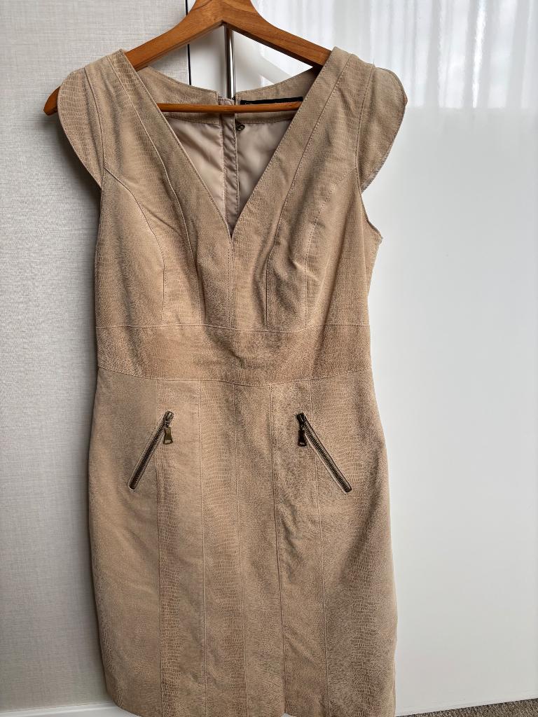 Zeer mooie beige jurk Steps, krokodillen print, maat S, Beige, Ophalen of Verzenden, Zo goed als nieuw, Steps