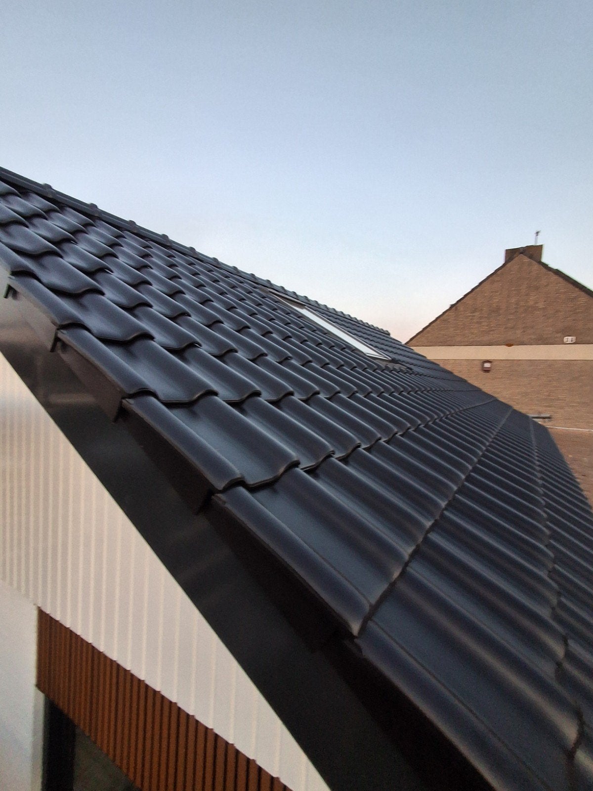 150 dakpannen nieuw  15 m2, Steen of Klei, Zwart, Overige typen, Nieuw