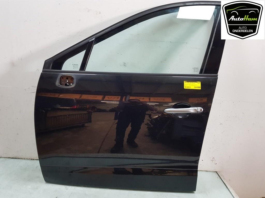 Portier Links Voor Renault Grand Scénic III (JZ) 801014845R, Gebruikt, Renault Deutschland AG, Dialog.deutschland@renault.de, Peter-Huppertz-Straße 5, Köln 51063, , Duitsland