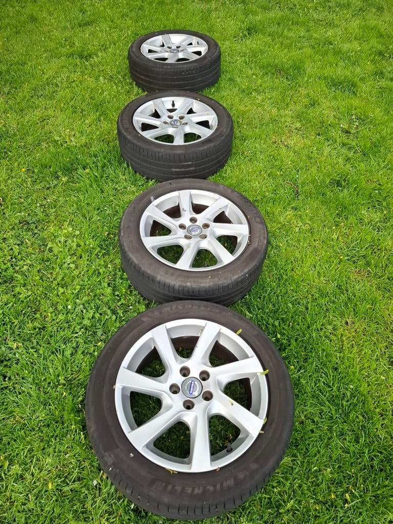 Aluminium velgen Volvo 225/50 R17, Velg(en), 17 inch, Ophalen of Verzenden, Zomerbanden