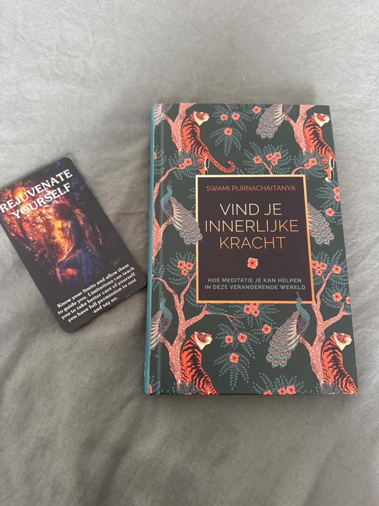 Vind je Innerlijke Kracht - Meditatieboek Swami Purnachaitan, Boeken, Ophalen of Verzenden, Zo goed als nieuw, Meditatie of Yoga