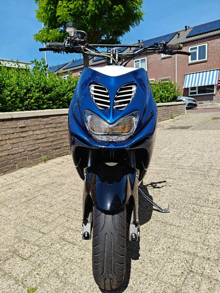 Yamaha Aerox 122cc |Zeer unieke A1 motorscooter| 100cc type, Fietsen en Brommers, Scooters | Yamaha, Ophalen, Aerox, Maximaal 45 km/u