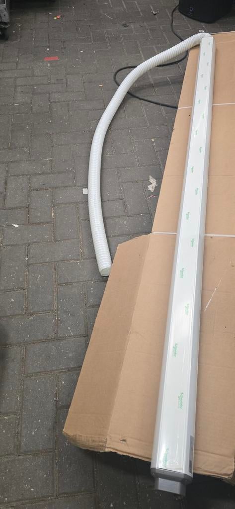 Schneider kabelgoot zuil OL50, Ophalen, Nieuw, Overige typen