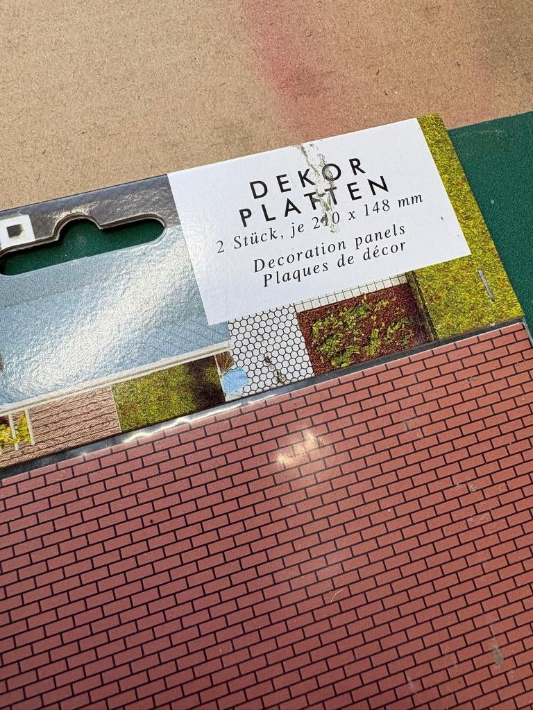 Busch Dekorplatten stenen muur (7038), Gelijkstroom of Wisselstroom, Brug, Tunnel of Gebouw, Nieuw, Ophalen