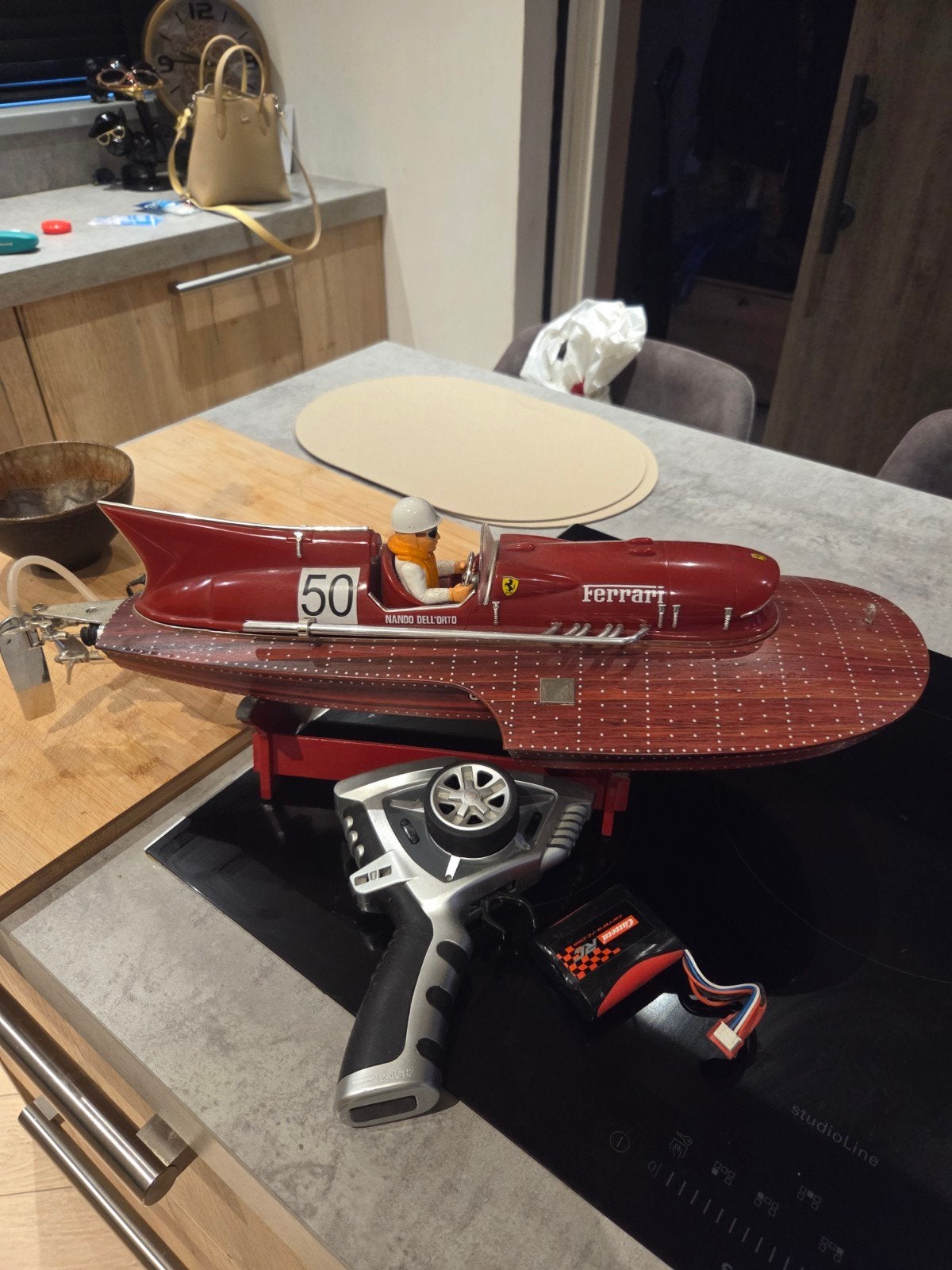 Ferrari Nando Dell'Orto RC Speedboot Model, Ophalen of Verzenden, Zo goed als nieuw, Groter dan 1:32, Overige merken