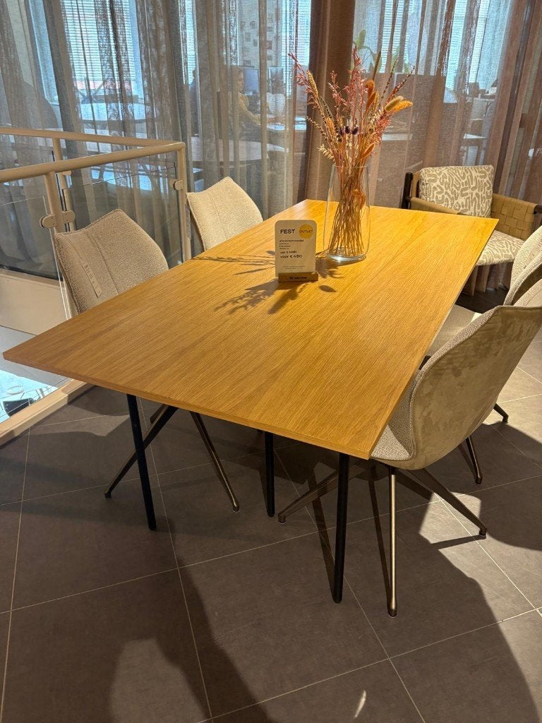 FÉST Amsterdam - Eettafel - Eiken fineer - 180 x 90, Ophalen, 50 tot 100 cm, Zo goed als nieuw, Vijf personen of meer